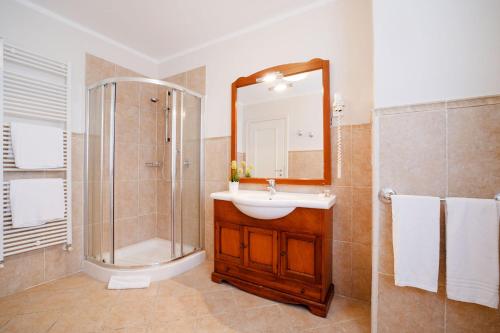 Koupelna v ubytování BELVEDERE MONFERRATO Relais & Wellness