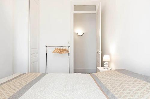 appartement 2 pièces Jean Macé et stationnement