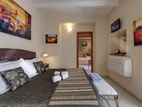 A bed or beds in a room at Amoliv