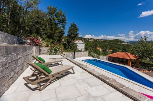 Apartment Ana with private pool