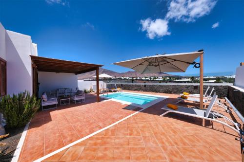 Lanzarote Paradise - Private Pool, Air-Con and BBQ By Lanzarote Vacation Homes