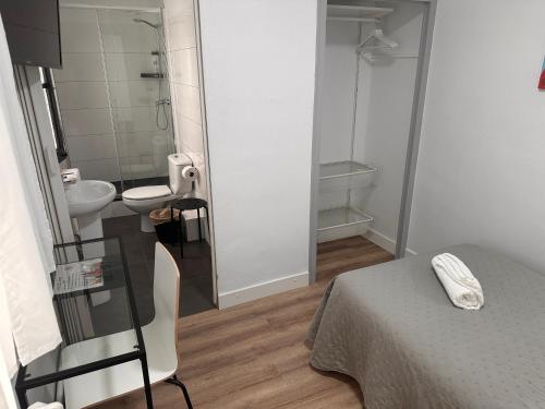 Koupelna v ubytování Hostal ARS