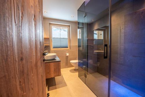 Koupelna v ubytování Filzsteinresort Wohnungen Top 6