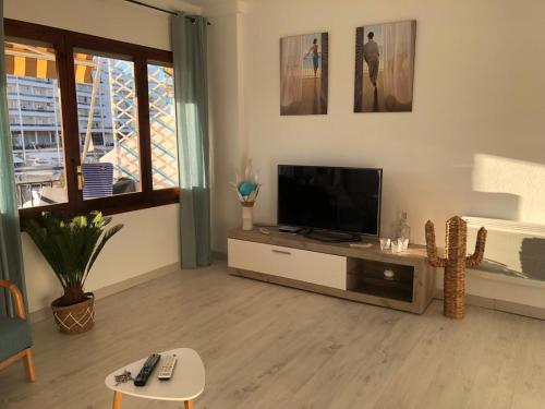 Bel appartement rénové sur la Marina