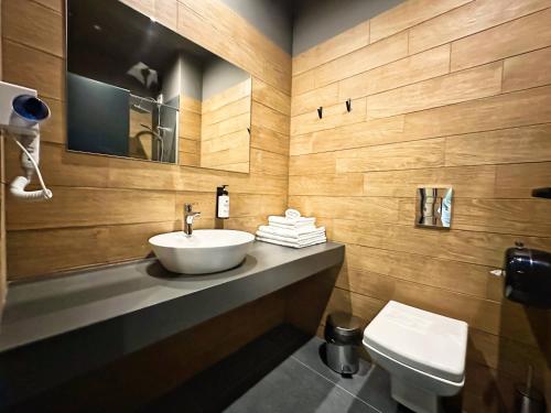 Ένα μπάνιο στο VIGOR Hotel