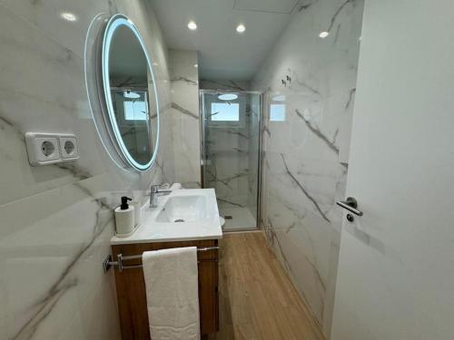 Et badeværelse på Como en casa