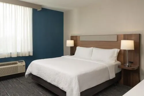 Holiday Inn Express Miami Airport-Blue Lagoon Area by IHG photo 32