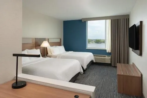 Holiday Inn Express Miami Airport-Blue Lagoon Area by IHG photo 24