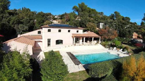 Φωτογραφία από το άλμπουμ του Villa Mycènes σε Garéoult