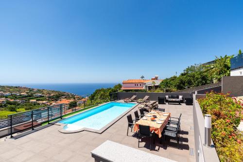 Casa Antonette, Lovely house with a pool