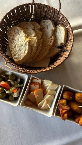 Φαγητό σε αυτή η εξοχική κατοικία ή κάπου εκεί κοντά