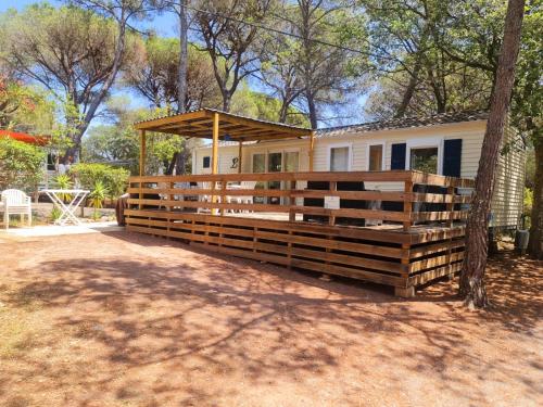 La Baume La Palmeraie Camping Resort