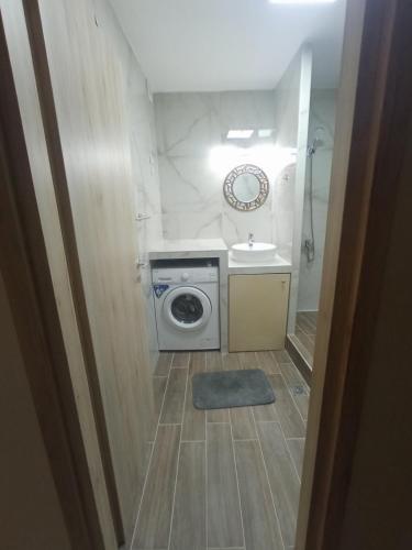 POLIT LUXURY Aprt 2 BEDROOMS