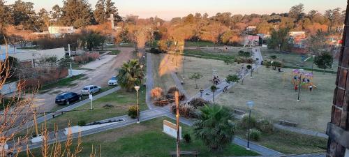 Επισκέπτες που μένουν στο Departamento en tercer piso por escaleras