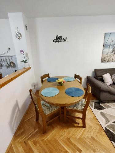 Apartman Omiška stina