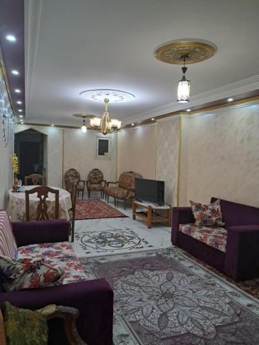 شقة مميزة جدا في قلب العاصمة قريبة من جميع الأماكن والخدمات