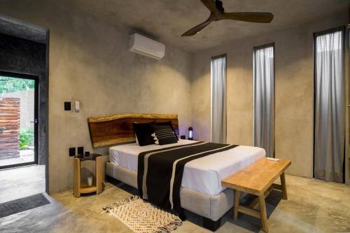 Katil atau katil-katil dalam bilik di Experiencia natural única Tulum