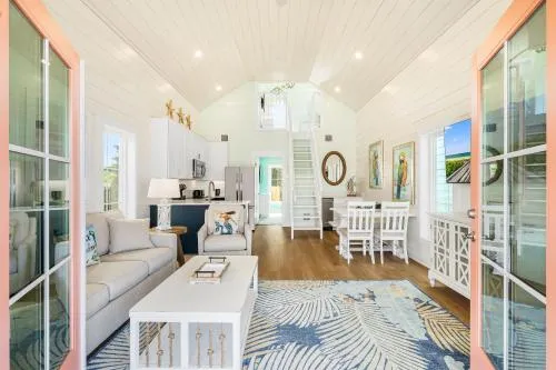 Margaritaville Beach Cottage Resort Panama City Beach photo 3