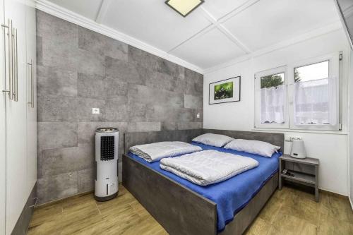 Holiday home in Balatonkeresztur 51170 8648 Balatonkeresztúr, Virág Benedek utca 99 kép - 3