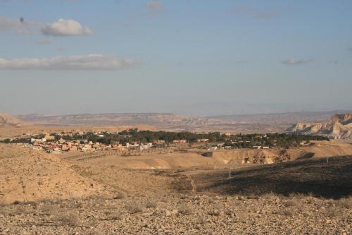 a small town in the middle of a desert at Desert Rose in Midreshet Ben Gurion