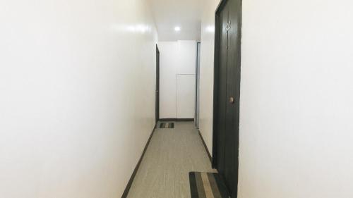 Φωτογραφία από το άλμπουμ του Stay Inn Station 1 Boracay by RedDoorz στο Μπορακάι