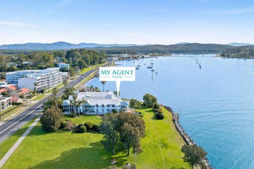an aerial view of my agent inn on the water at Spinnakers Reach Unit 9 in Batemans Bay