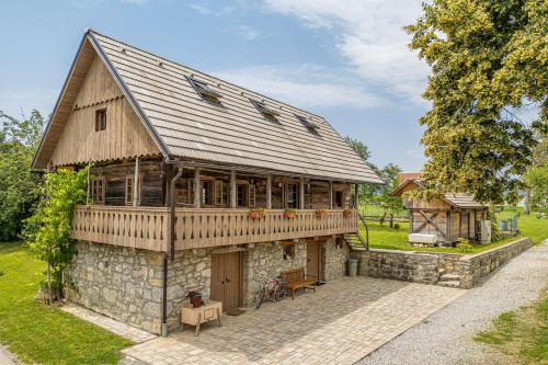 Kolpa Holidays