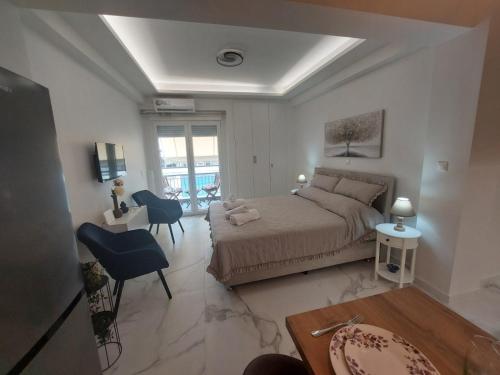 Maddie's Apartment