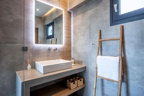 Koupelna v ubytování Thalos Luxury Living I