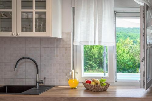 Φωτογραφία από το άλμπουμ του Holiday Home Saint Anthony - Heated pool σε Velika Cista