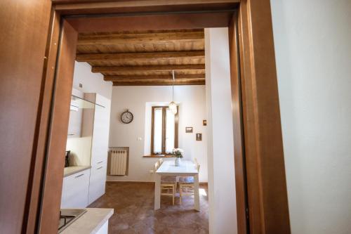 Fotografie z fotogalerie ubytování Amelia's House - Soggiorno nel verde tra Storia ed il Lago di Garda v destinaci Solferino