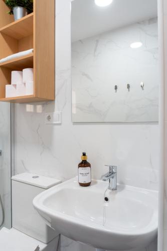 Apartamento amplio con dos baños