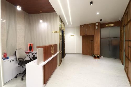 Η κουζίνα ή μικρή κουζίνα στο Hotel Lémore Stay & Dine