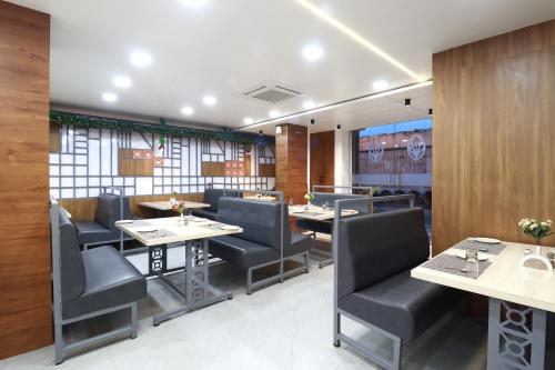 Χώρος καθιστικού στο Hotel Lémore Stay & Dine