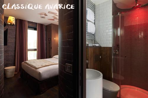 Koupelna v ubytování Hôtel Vice Versa