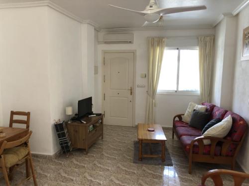 Torrevieja, La Torreta Ground Floor Apartment with Large Private Patio Garden