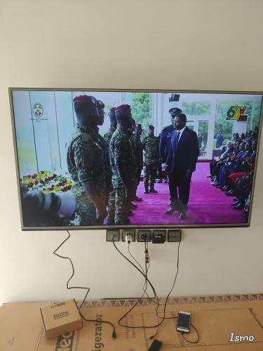 TV a/nebo společenská místnost v ubytování Immeuble do-rego