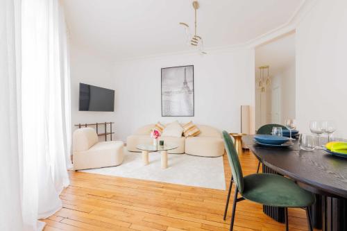 Charming apartment - 2BR-4P - Beaugrenelle
