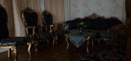 Χώρος καθιστικού στο Darkwolf House