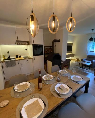 Una cocina o zona de cocina en Vila Kruna - Golija