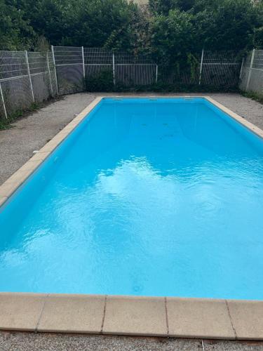 Πισίνα στο ή κοντά στο Appartement t2 piscine Parkin privée