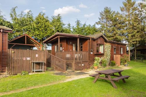 Taman di luar Rocklands Lodges