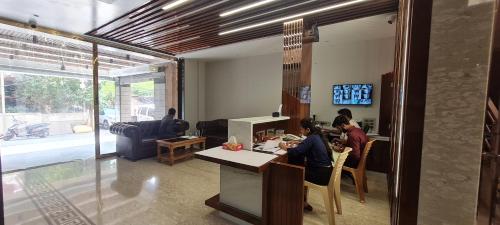 Μια τηλεόραση ή/και κέντρο ψυχαγωγίας στο Hotel Jia International