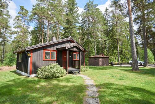 Ein Garten an der Unterkunft Mullsjö Hotell & Konferens