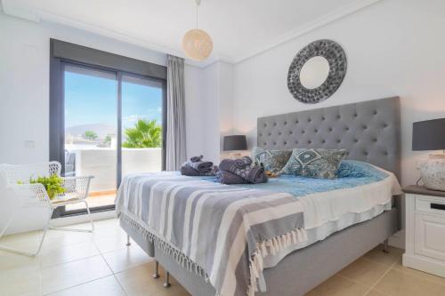 Sunset Golf Elegance - Happy Rentals