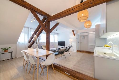 Legerro P Zagreb - City Apartments with Free Parking