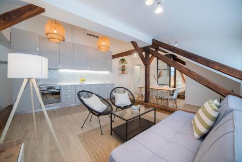 Legerro P Zagreb - City Apartments with Free Parking