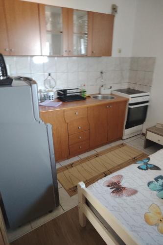 Cucina o angolo cottura di Studio apartman Laca