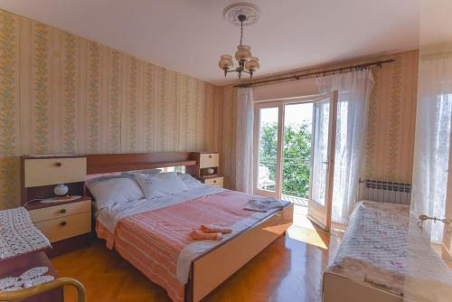 Apt Ferdinand, Opatija - Lovran