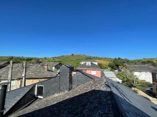 a view from the roof of a town at Alojamiento bodega LOF in Valtuille de Abajo